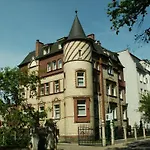 Park Hotel