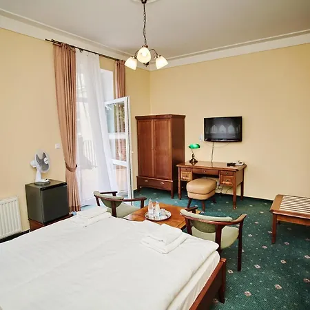 Hotell Park 3*